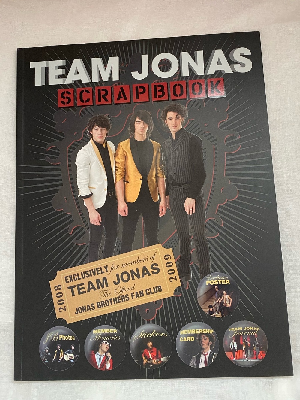 Jonas Brothers Scrapbook Fan Club Book 2008-2009 Team Jonas Book Only